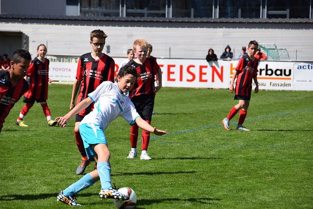 詹姆斯本赛季场均仅15.2分&生涯最低，新秀赛季为20.9分